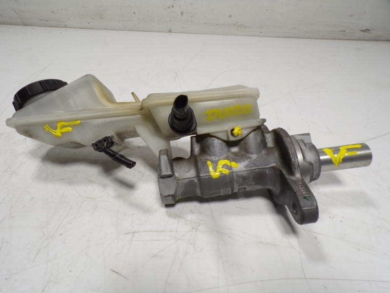 Recambio de bomba freno para mazda 3 lim. () origin referencia OEM IAM  800927 