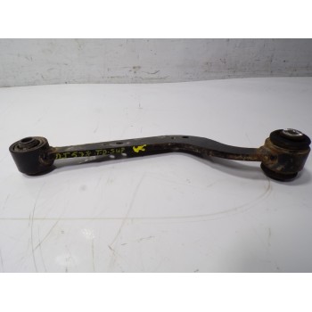 BRAZO SUSPENSION SUPERIOR TRASERO DERECHO 4877042040 