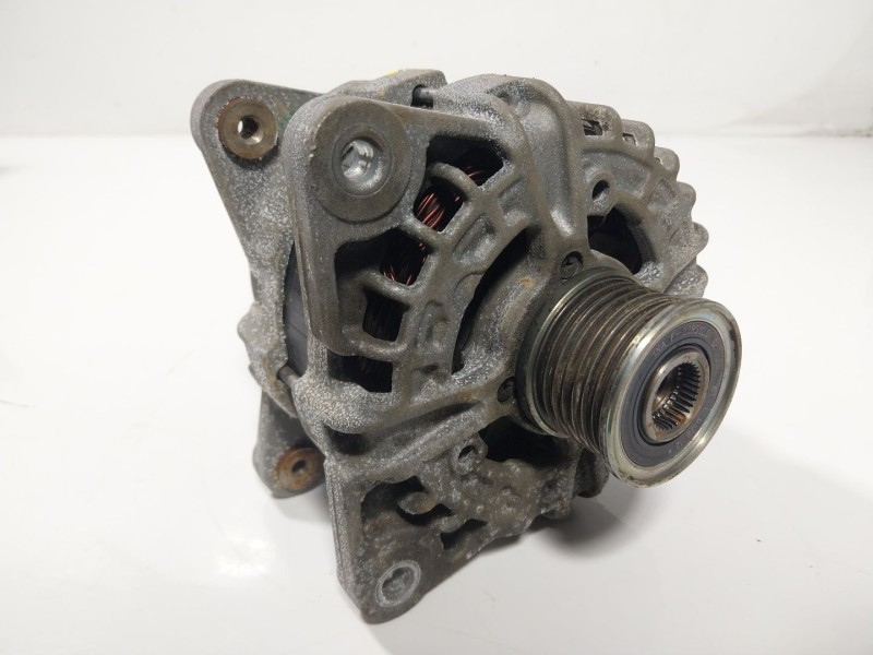 Recambio de alternador para nissan qashqai (j11) black edition referencia OEM IAM  231004BE0BC 