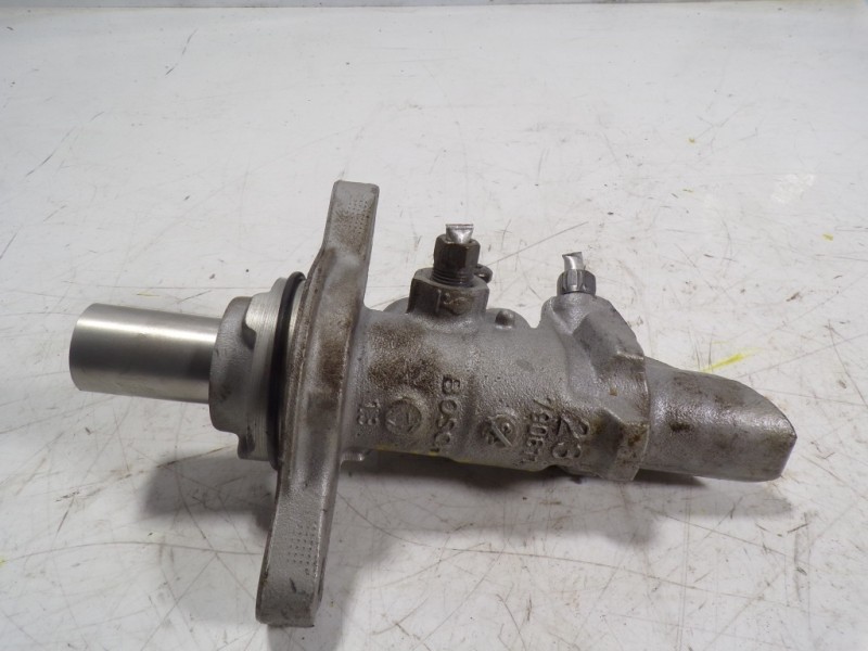 Recambio de bomba freno para renault megane iv berlina 5p 1.5 dci diesel fap energy referencia OEM IAM 460117706R  