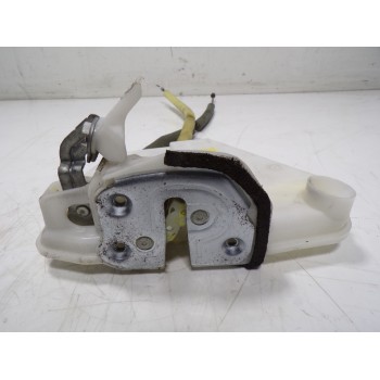 CERRADURA PUERTA DELANTERA IZQUIERDA 8D30B0138 