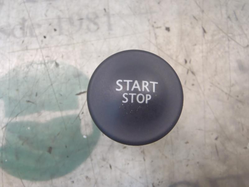 Recambio de modulo electronico para renault scenic ii dynamique referencia OEM IAM   