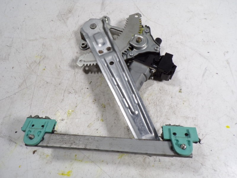 Recambio de elevalunas trasero derecho para nissan juke (f15) 1.5 turbodiesel cat referencia OEM IAM 827201KA0B 82731DV01C 