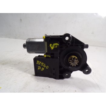 MOTOR ELEVALUNAS DELANTERO DERECHO 807302741R 807302741R 915943200