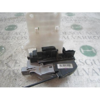 CERRADURA PUERTA TRASERA DERECHA 814202L000 