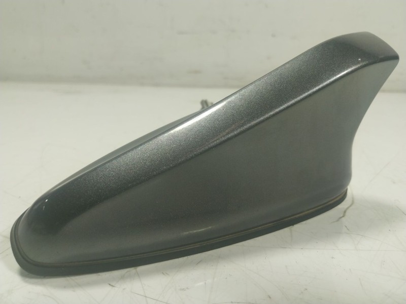 Recambio de antena para hyundai ioniq (ae) 1.6 gdi hybrid referencia OEM IAM 96210G2570YT3 96210G2570YT3 