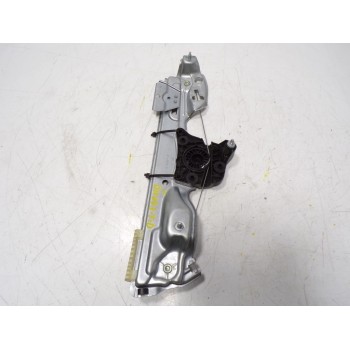 ELEVALUNAS TRASERO DERECHO 827209091R 