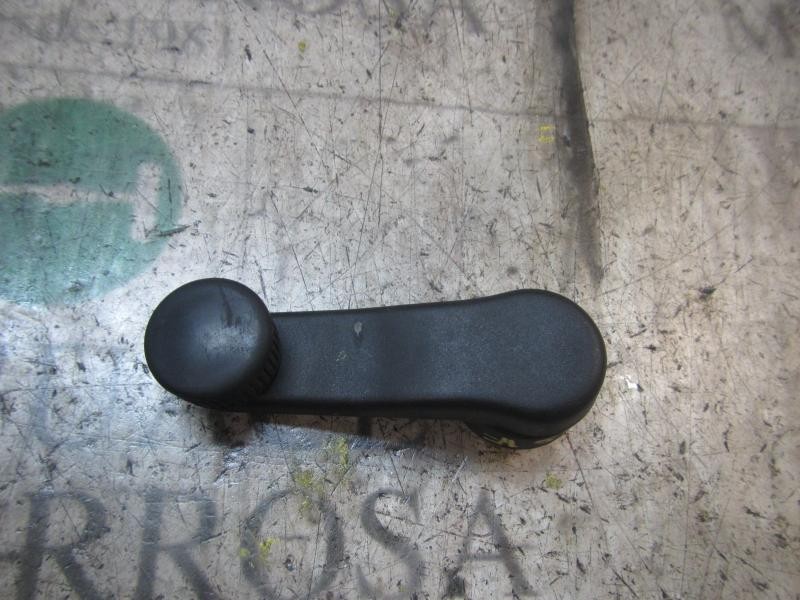 Recambio de maneta elevalunas trasera derecha para seat leon (1p1) comfort limited referencia OEM IAM 1M08375819B9  