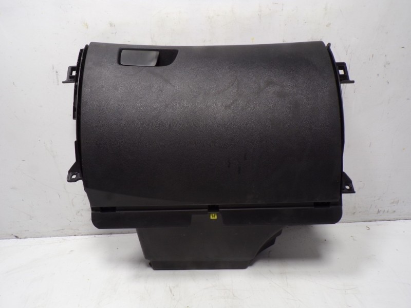 Recambio de guantera para renault megane iv berlina 5p 1.5 dci diesel fap energy referencia OEM IAM 685005280R P685008563R218 