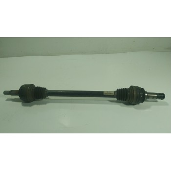 TRANSMISION TRASERA IZQUIERDA 95833202400 7P0501201D 