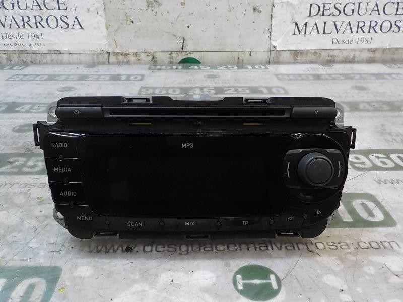 Recambio de sistema audio / radio cd para seat leon (1p1) 1.9 tdi referencia OEM IAM 1P0035153 1P0035153 