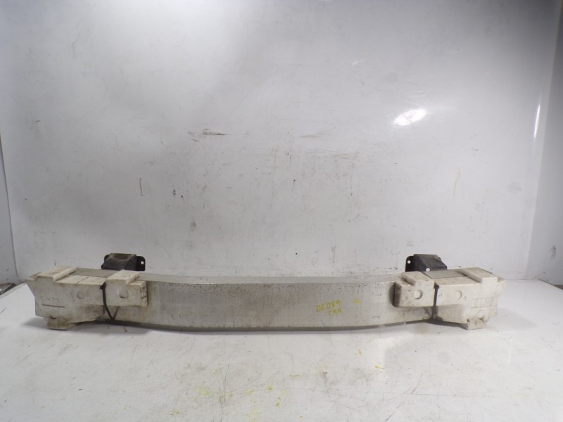 Recambio de refuerzo paragolpes trasero para nissan leaf acenta referencia OEM IAM   