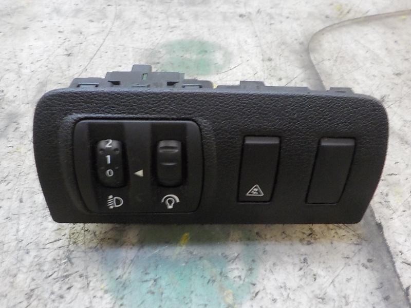 Recambio de modulo electronico para renault megane iii berlina 5 p 1.6 16v e85 (etanol) referencia OEM IAM 251900001R  