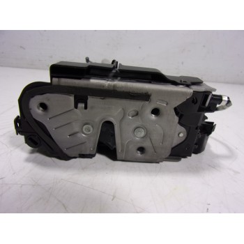 CERRADURA PUERTA TRASERA DERECHA 5TA839016P 5TA839016P 