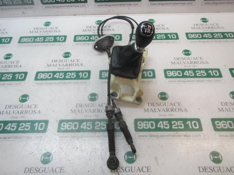 Recambio de palanca cambio para kia cee´´d sporty wagon active referencia OEM IAM 437001H060  