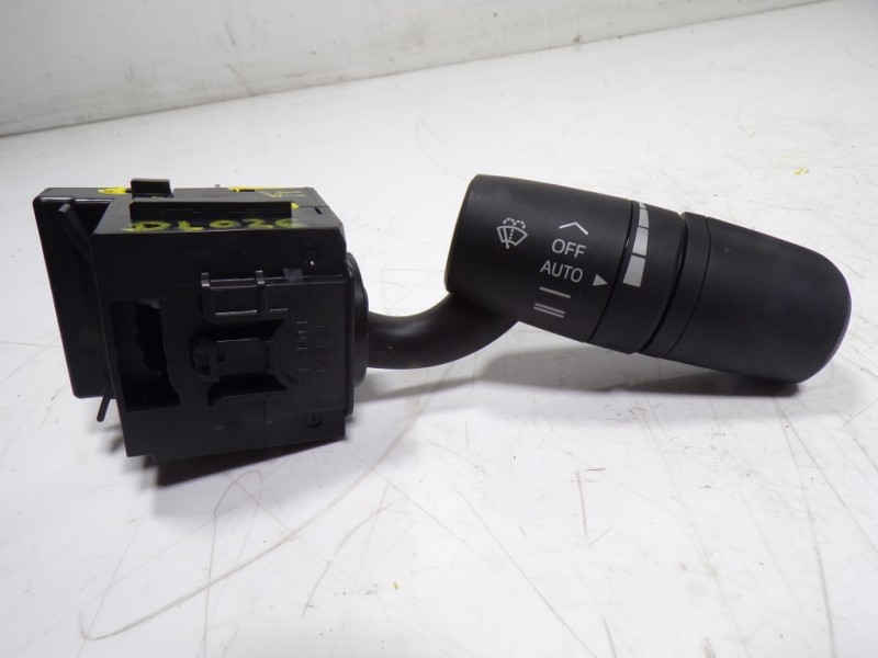 Recambio de mando limpia para mazda 3 lim. () origin referencia OEM IAM  17J669 