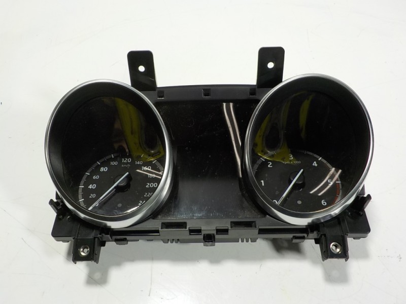 Recambio de cuadro instrumentos para land rover discovery sport 2.0 td4 cat referencia OEM IAM LR108894 JK7210F844ED 