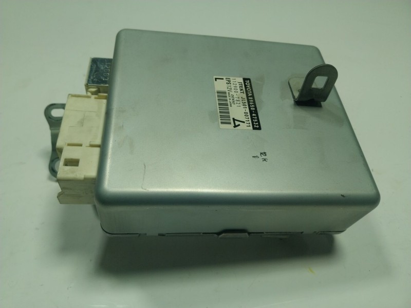 Recambio de modulo electronico para toyota prius (_w3_) 1.8 hybrid (zvw3_) referencia OEM IAM  8965047532 
