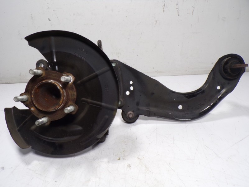 Recambio de mangueta trasera derecha para mazda 3 lim. () origin referencia OEM IAM   