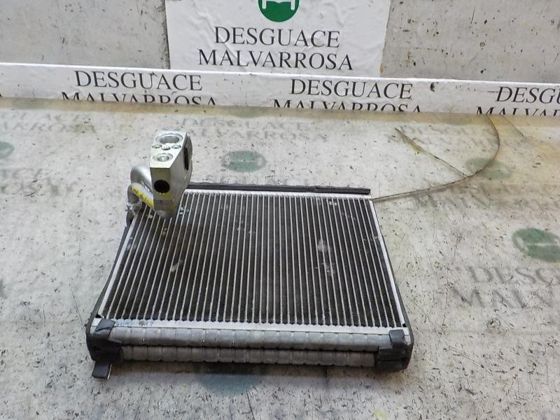 Recambio de evaporador aire acondicionado para jeep compass limited 4x4 referencia OEM IAM 68157051AA  