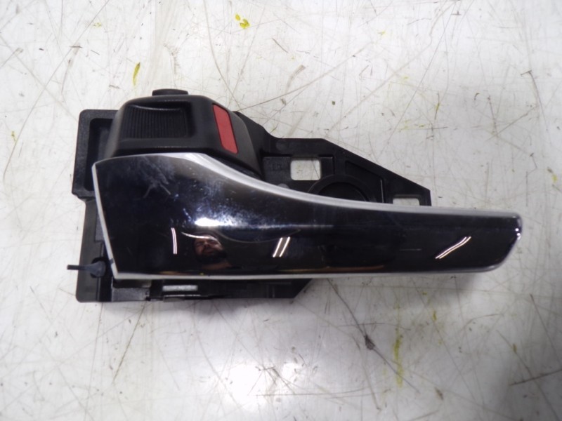 Recambio de maneta interior delantera izquierda para toyota rav 4 advance hybrid referencia OEM IAM 6920633121C0  