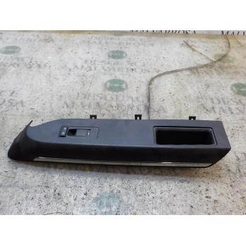 MANDO ELEVALUNAS DELANTERO DERECHO 4602785AA 