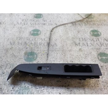 MANDO ELEVALUNAS TRASERO IZQUIERDO 4602933AA 