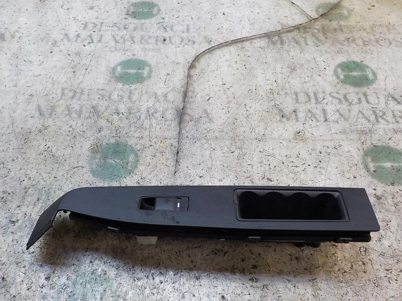 Recambio de mando elevalunas trasero izquierdo para jeep compass limited 4x4 referencia OEM IAM 4602933AA  