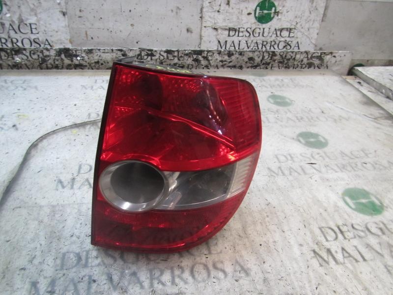 Recambio de piloto trasero derecho para volkswagen fox (5z1) básico referencia OEM IAM   