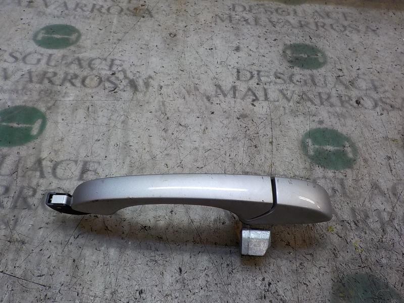 Recambio de maneta exterior delantera derecha para jeep compass limited 4x4 referencia OEM IAM XU80WS2AG  