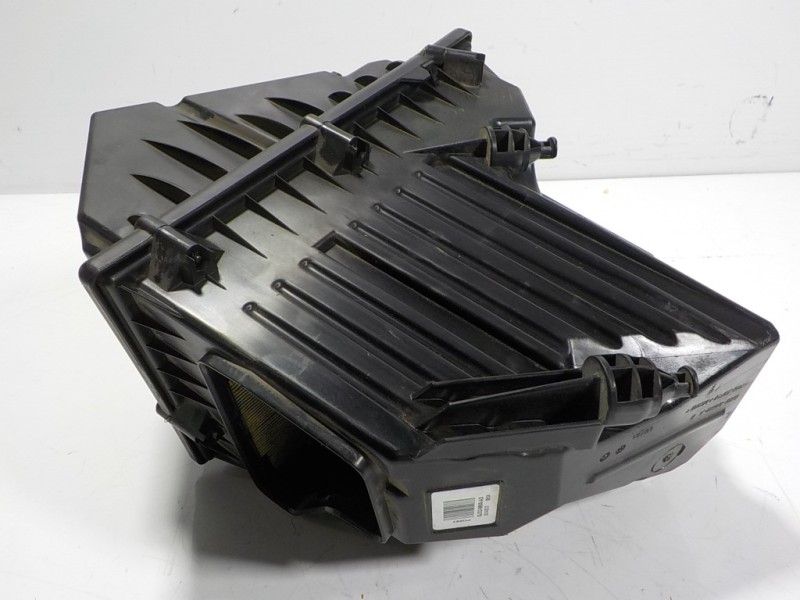 Recambio de filtro aire para land rover discovery sport 2.0 td4 cat referencia OEM IAM LR071943 GJ329600AD 