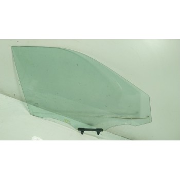 CRISTAL PUERTA DELANTERO DERECHO 681010E110 