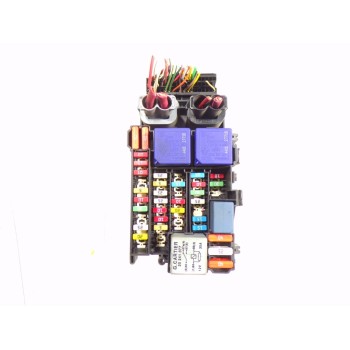 CAJA RELES / FUSIBLES 243510001R 18013301D 