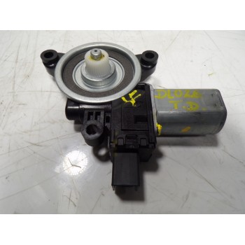 MOTOR ELEVALUNAS TRASERO DERECHO 