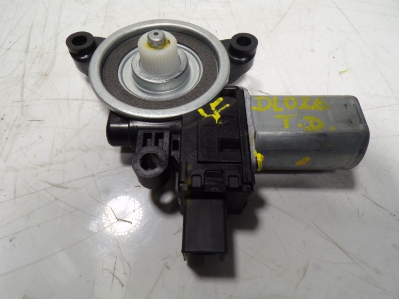 Recambio de motor elevalunas trasero derecho para mazda 3 lim. () origin referencia OEM IAM   