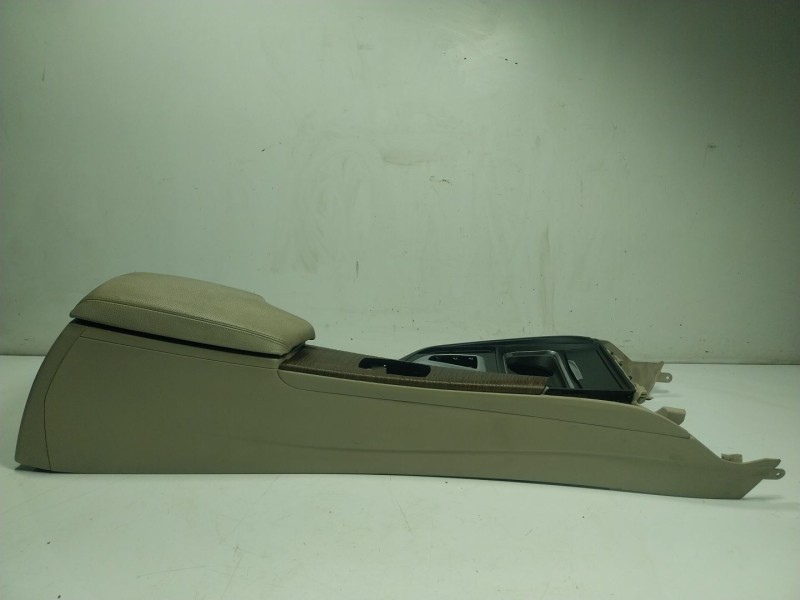 Recambio de apoyabrazos central para bmw 3 (f30, f80) 320 d referencia OEM IAM 51169285131  51169235475