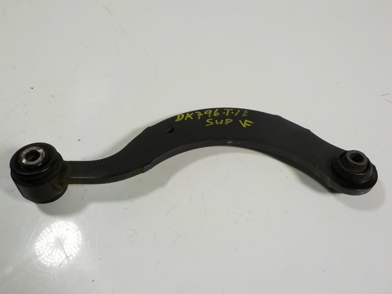 Recambio de brazo suspension superior trasero izquierdo para lexus ct 200h referencia OEM IAM 4877012010  