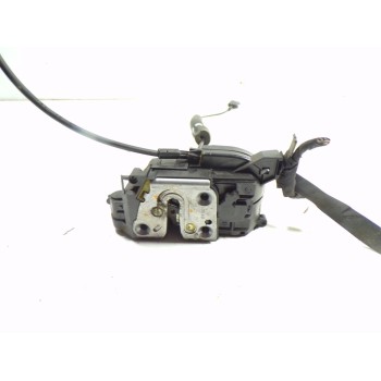 CERRADURA PUERTA TRASERA DERECHA 825020033R 