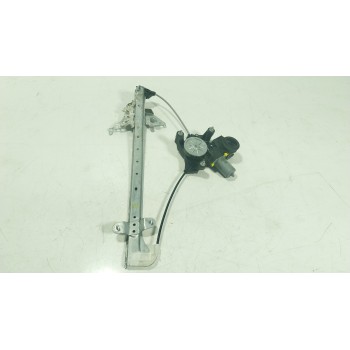 ELEVALUNAS TRASERO DERECHO 698010E111 857100R020 