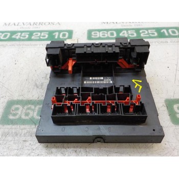 CAJA RELES / FUSIBLES 3C8937049AC 