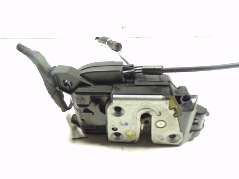 Recambio de cerradura puerta trasera izquierda para renault scenic iii 1.5 dci diesel referencia OEM IAM 825030032R  