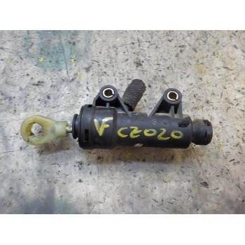 BOMBA EMBRAGUE 21526773670 