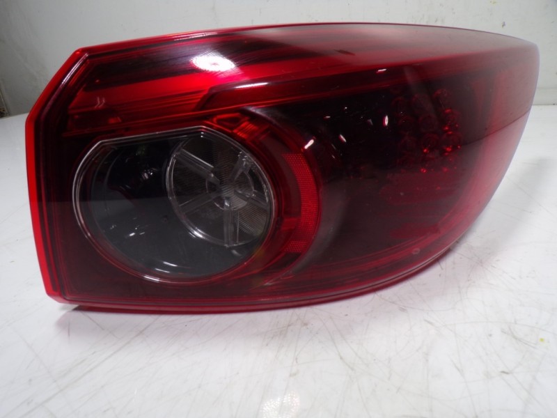 Recambio de piloto trasero derecho para mazda 3 lim. () origin referencia OEM IAM   