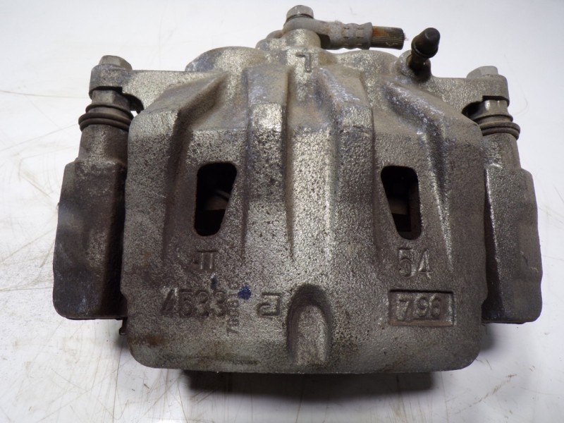 Recambio de pinza freno delantera izquierda para toyota rav 4 advance hybrid referencia OEM IAM 4775048110  