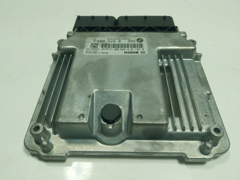 Recambio de centralita motor uce para bmw 3 (f30, f80) 320 d referencia OEM IAM 13618576333 8574093 