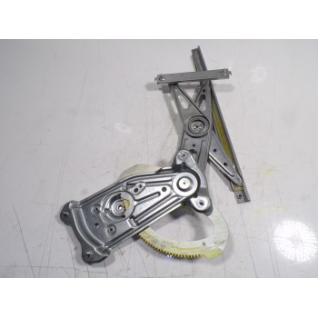 ELEVALUNAS TRASERO DERECHO 827208148R 966415102 