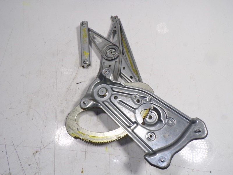 Recambio de elevalunas trasero izquierdo para renault scenic iii 1.5 dci diesel referencia OEM IAM 827216769R 966416102 