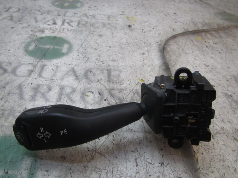 Recambio de mando intermitentes para bmw x5 (e53) 3.0d referencia OEM IAM 61318363668 8363668 01104010