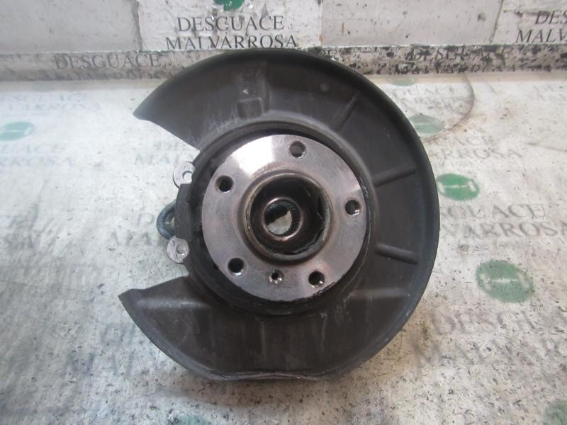 Recambio de mangueta trasera derecha para bmw x5 (e53) 3.0d referencia OEM IAM 33321095240  