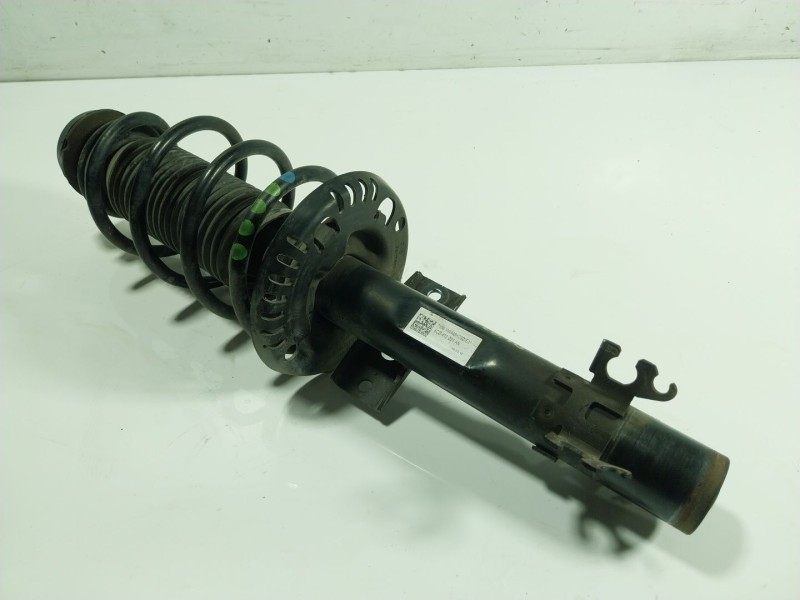 Recambio de amortiguador delantero derecho para skoda fabia iii (nj3) 1.0 tsi referencia OEM IAM 6C0413031AN 6C0413031AN 